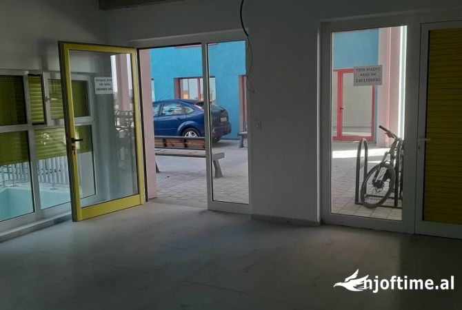 Ambient biznesi ne shitje 1+1 ne Tirane - 83,000 Euro