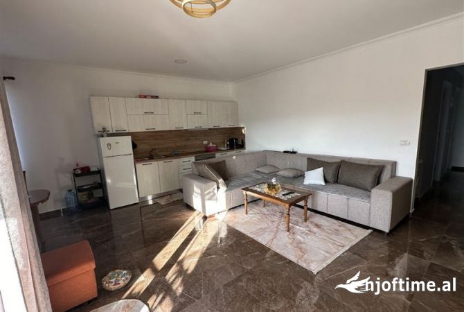Shitet apartament 2+1 ne Shkozë/ 150,000 euro
