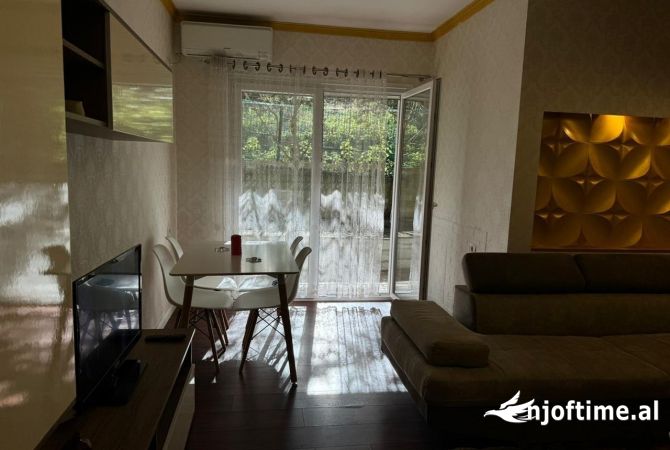 Jepet apartament me qera 2+1 tek Liqeni i Thate/ 700 euro