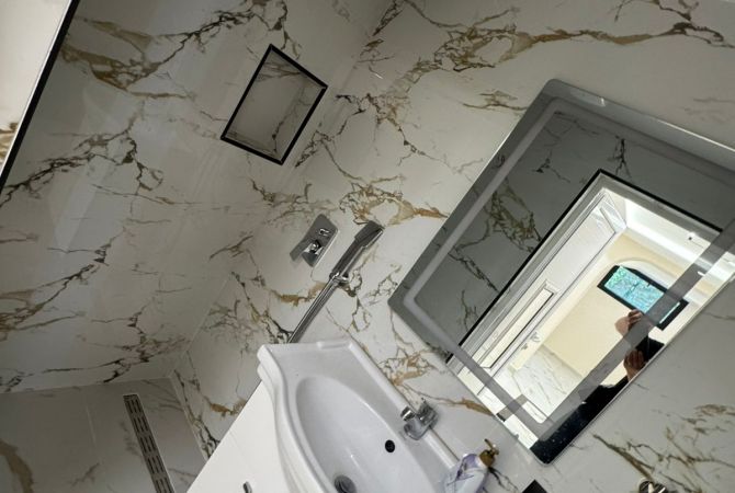 Jepet me qera ambient biznesi dublex tek Rruga e Elbasanit/ 1000 euro