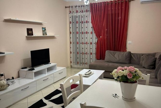 Shtepi me qera Apartament ne Tirane, 1+1, Mobilimi E mobiluar, Pagesa 40,000  Leke.