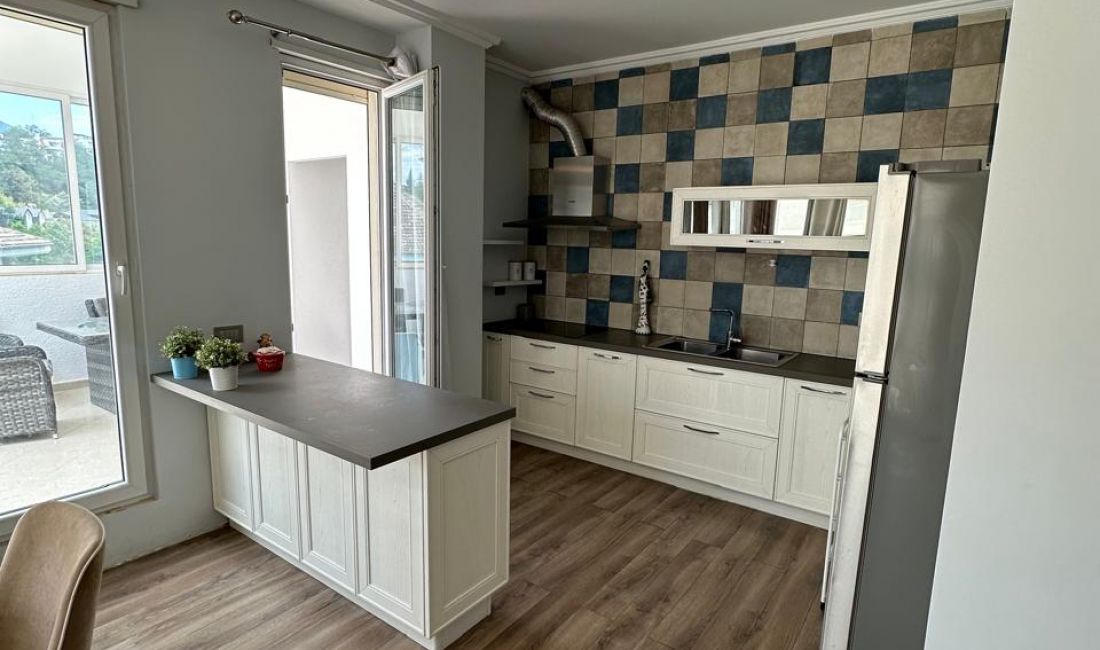 Shtepi ne shitje Apartament ne Tirane, 2+1, Mobilimi E mobiluar, Pagesa 155,000  Euro.