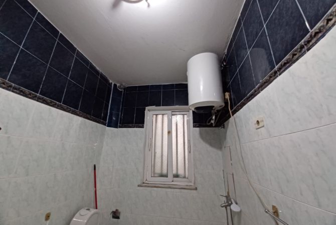 Shtepi me qera Apartament ne Tirane, 3+1, Mobilimi E mobiluar, Pagesa 40,000  Leke.