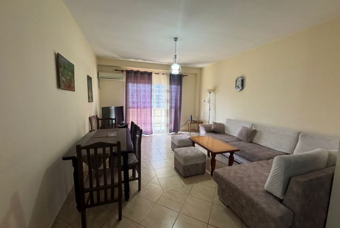 Casa in affitto 2+1 a Tirana - 55,000 Leke