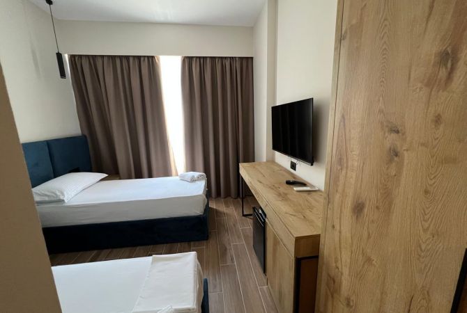 Shitet Hotel Boutique 8-Dhomesh ne Durres 