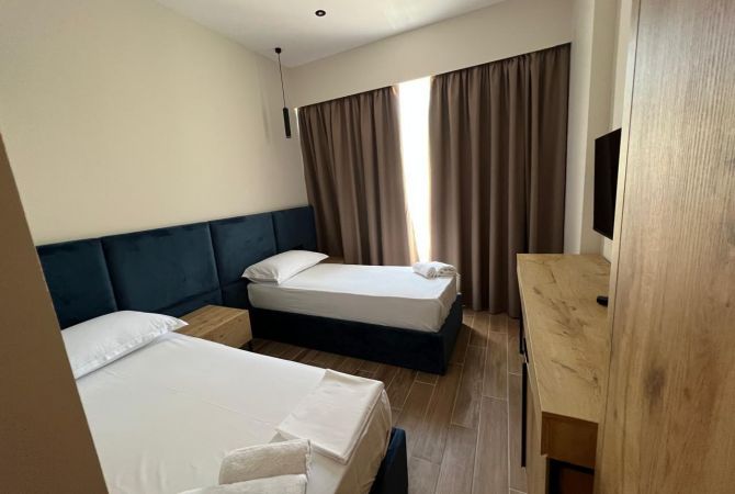 Shitet Hotel Boutique 8-Dhomesh ne Durres 