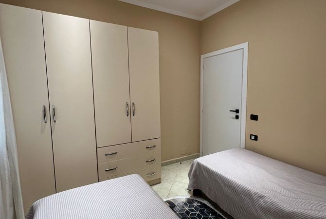 Appartamento in affitto a Tirana 2+1, Arredato