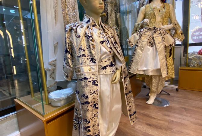 Jepet me qira ambient komercial 100 m² i kompletuar për Parukeri ne Kodër Kamëz