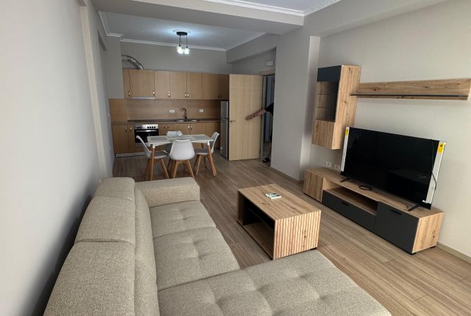 Jepet me qera apartament 2+1 tek Golden Park 3/ 50,000 ALL