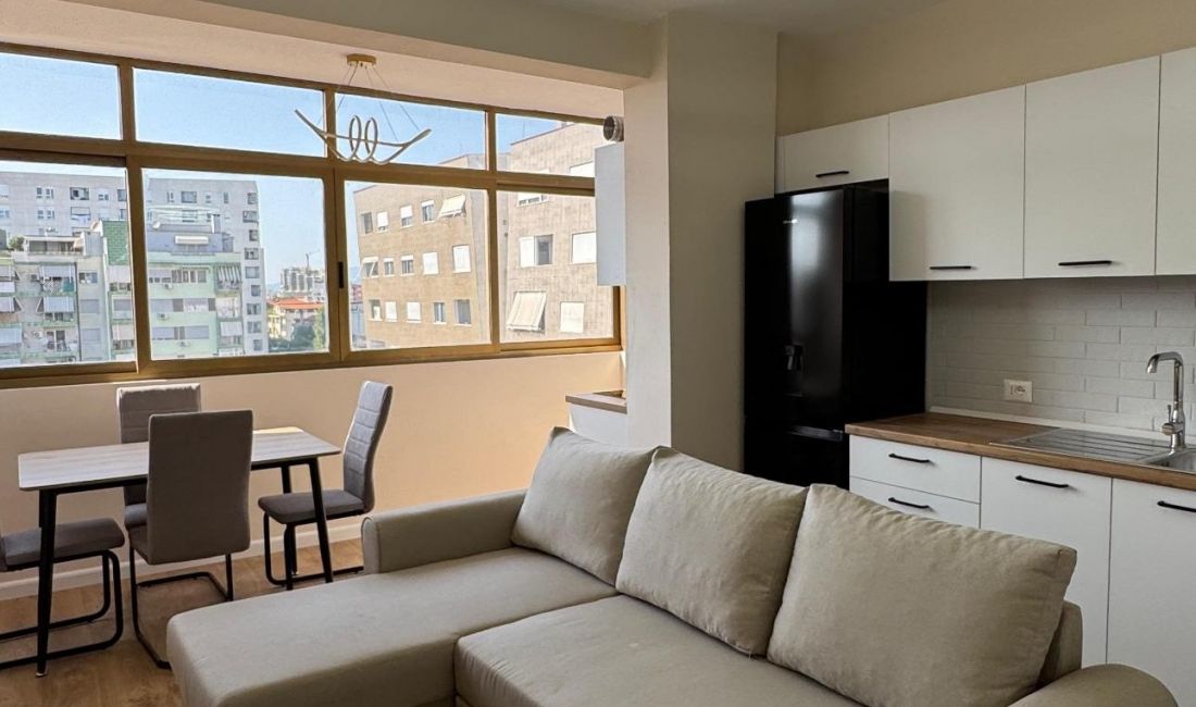 Shtepi me qera Apartament ne Tirane, 2+1, Mobilimi E mobiluar, Pagesa 65,000  Leke.