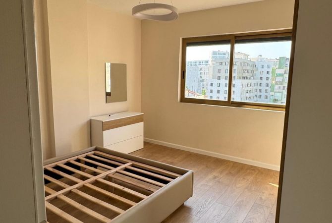 Appartamento in affitto a Tirana 2+1, Arredato