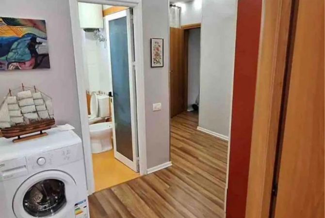 Shtepi ne shitje Apartament ne Tirane, 2+1, Mobilimi E mobiluar, Pagesa 170,000  Euro.