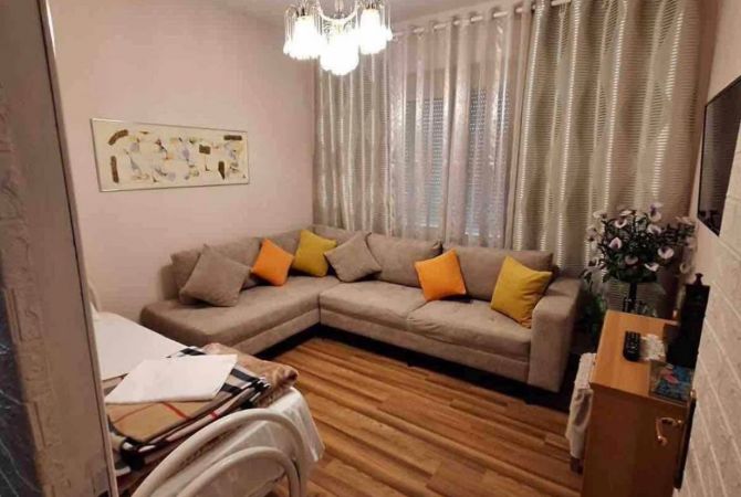 Shtepi ne shitje 2+1 ne Tirane - 170,000 Euro