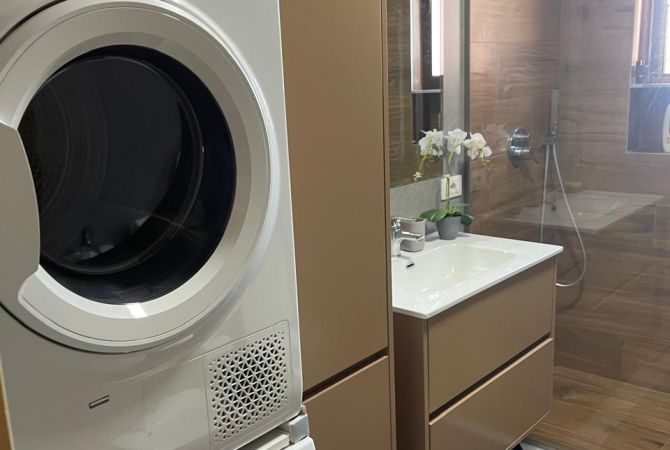 Shtepi ne shitje Apartament ne Tirane, 1+1, Mobilimi E mobiluar, Pagesa 155,000  Euro.