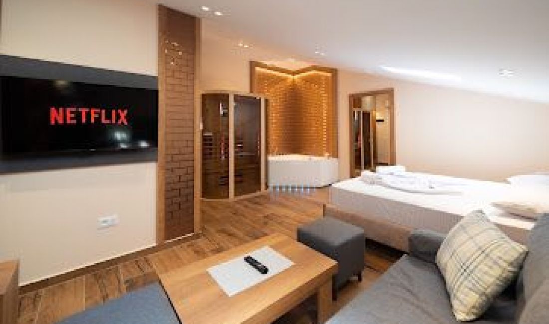 Shtepi ne shitje Apartament ne Tirane, 4+1, Mobilimi E mobiluar, Pagesa 550,000  Euro.