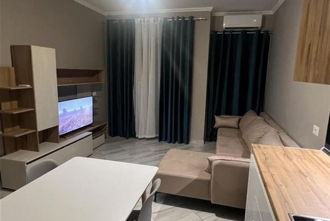 Casa in affitto 2+1 a Tirana - 40,000 Leke