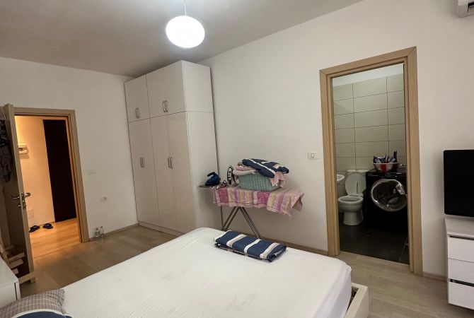 Shtepi me qera Apartament ne Tirane, 2+1, Mobilimi E mobiluar, Pagesa 500  Euro.