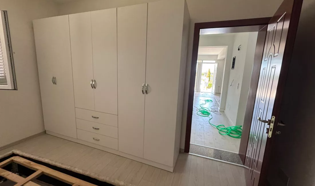 Shtepi me qera Apartament ne Tirane, 2+1, Mobilimi E mobiluar, Pagesa 350  Euro.