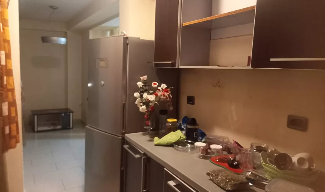 Shtepi me qera Apartament ne Tirane, 2+1, Mobilimi E mobiluar, Pagesa 65,000  Leke.