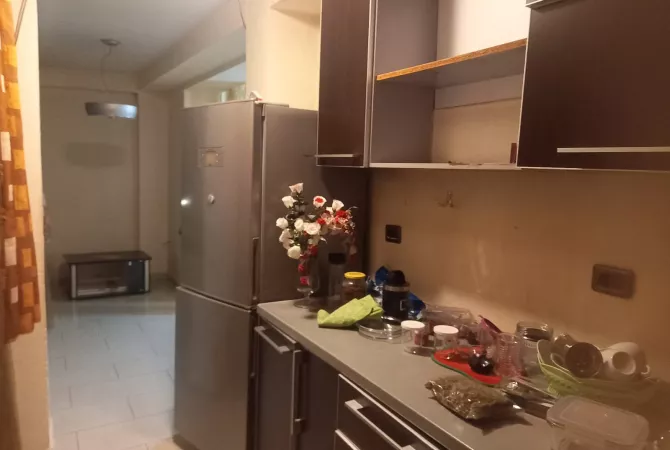Jepet me qera apartament 2+1 tek 21 Dhjetori