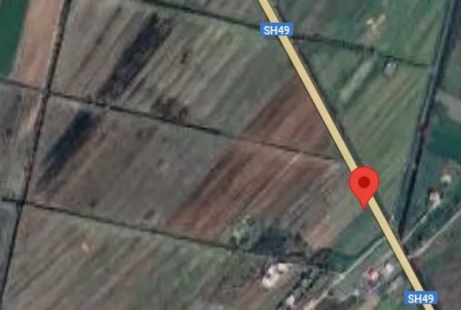 Shitet toke ne Durres