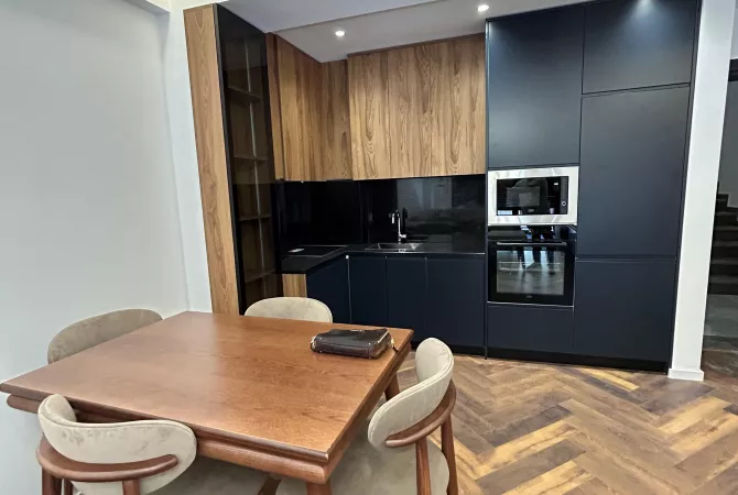 Casa in affitto 2+1 a Tirana - 900 Euro