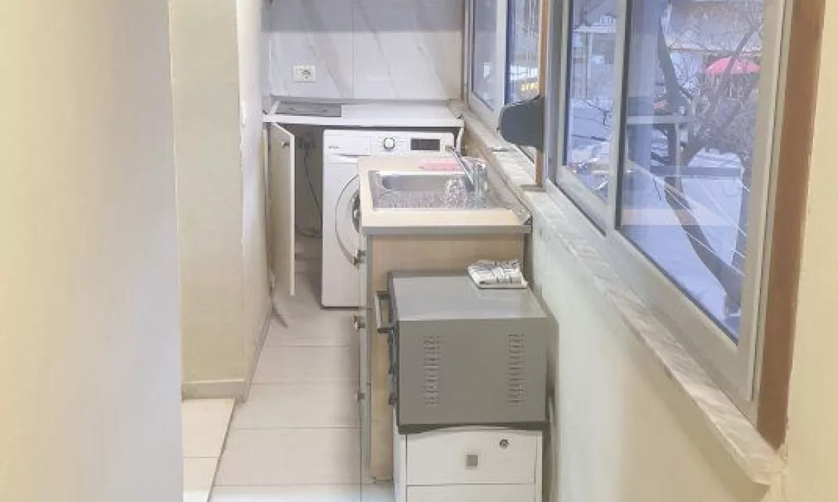 Shtepi me qera Apartament ne Tirane, 1+1, Mobilimi E mobiluar, Pagesa 450  Euro.