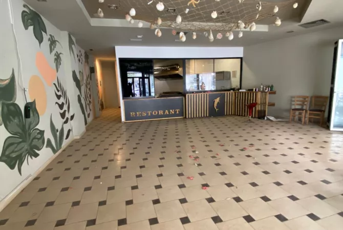 Restorant për qira  Astir/ 1000 euro