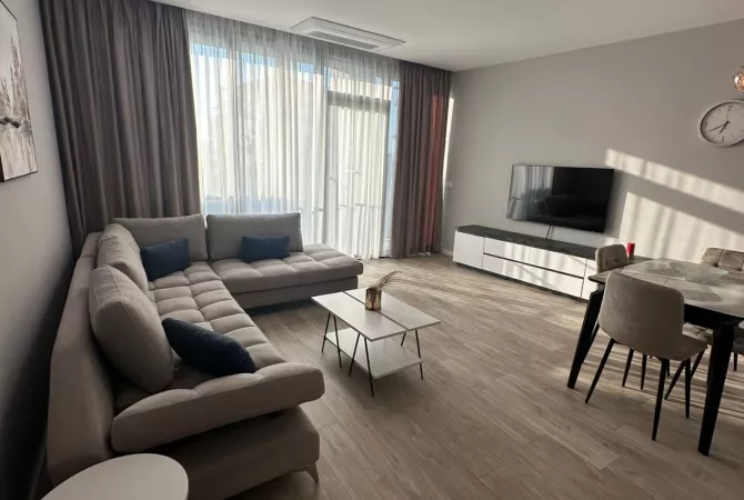 Shtepi me qera Apartament ne Tirane, 2+1, Mobilimi E mobiluar, Pagesa 1,400  Euro.