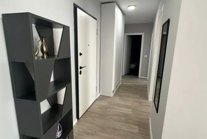 Shtepi me qera Apartament ne Tirane, 2+1, Mobilimi E mobiluar, Pagesa 1,400  Euro.