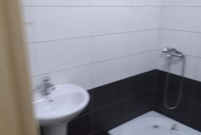 Appartamento in affitto a Tirana 1+1, Arredato