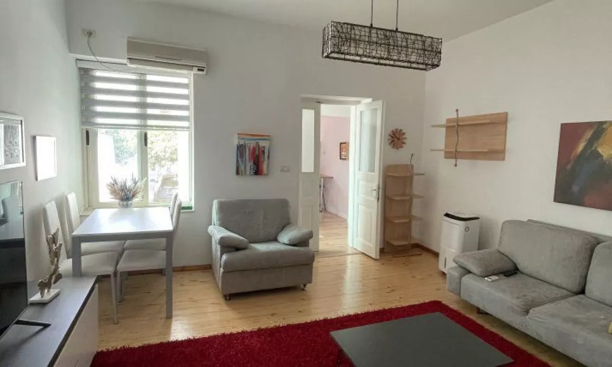 Private house for rent in Tirana 1+1, Furnished