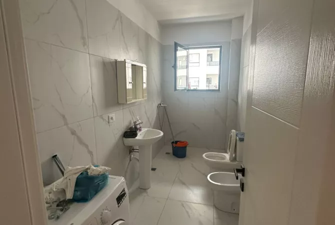 Appartamento in affitto a Tirana 1+1, Arredato