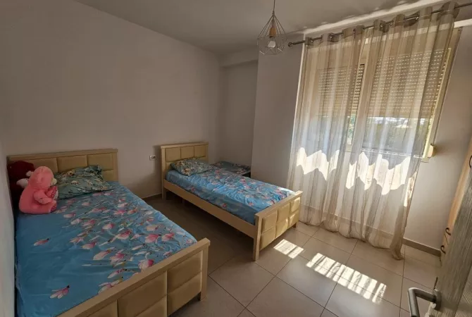 Appartamento in vendita a Tirana 2+1, Arredato