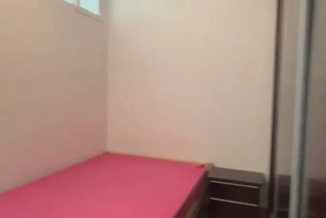 Shtepi me qera Apartament ne Tirane, 3+1, Mobilimi E mobiluar, Pagesa 650  Euro.