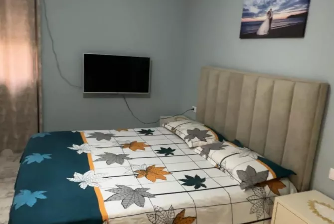 Appartamento in vendita a Tirana 2+1, Arredato