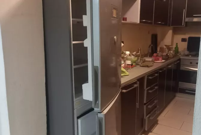 Shtepi me qera Apartament ne Tirane, 2+1, Mobilimi E mobiluar, Pagesa 650  Euro.