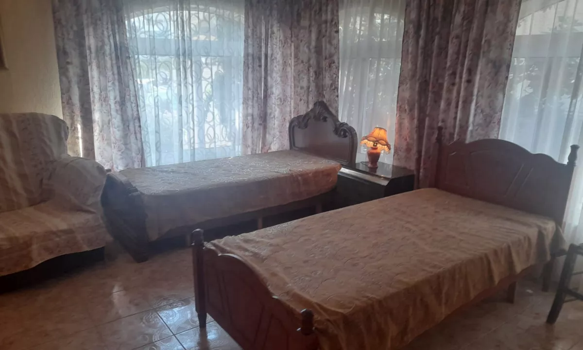 Shtepi me qera Apartament ne Tirane, 2+1, Mobilimi E mobiluar, Pagesa 600  Euro.