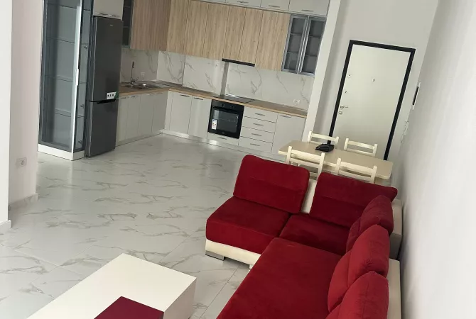 Shtepi me qera Apartament ne Tirane, 2+1, Mobilimi E mobiluar, Pagesa 45,000  Leke.