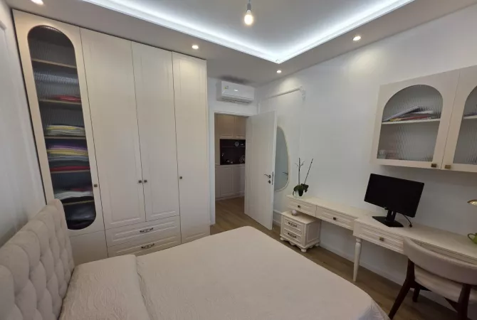 Shtepi me qera Apartament ne Tirane, 1+1, Mobilimi E mobiluar, Pagesa 750  Euro.