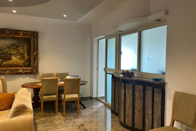 Shtepi me qera Apartament ne Tirane, 2+1, Mobilimi E mobiluar, Pagesa 900  Euro.