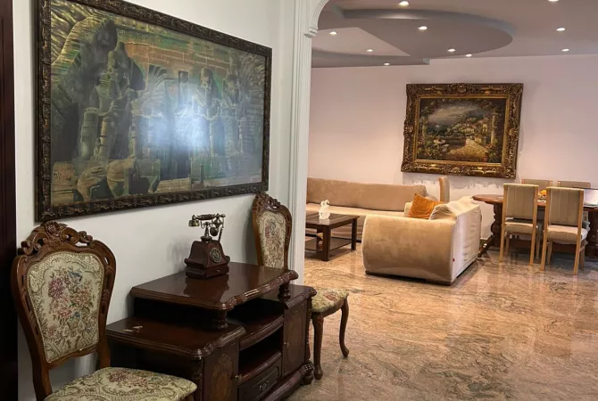 Shtepi me qera Apartament ne Tirane, 2+1, Mobilimi E mobiluar, Pagesa 900  Euro.