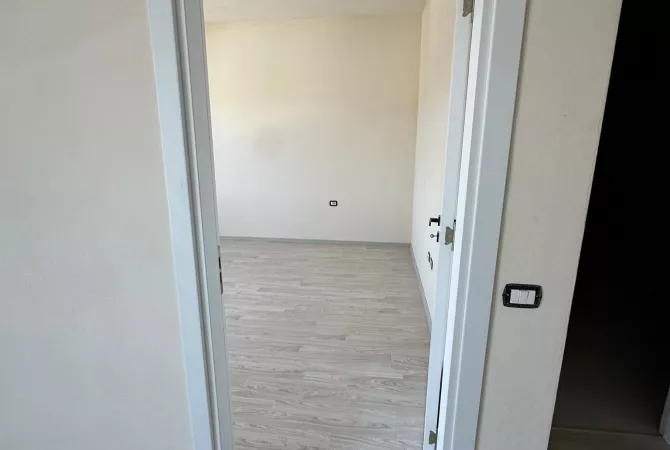 Shtepi ne shitje 1+1 ne Tirane - 56,000 Euro