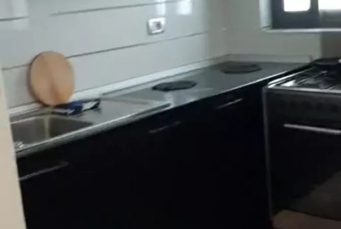 Shtepi me qera Apartament ne Tirane, 2+1, Mobilimi E mobiluar, Pagesa 40,000  Leke.