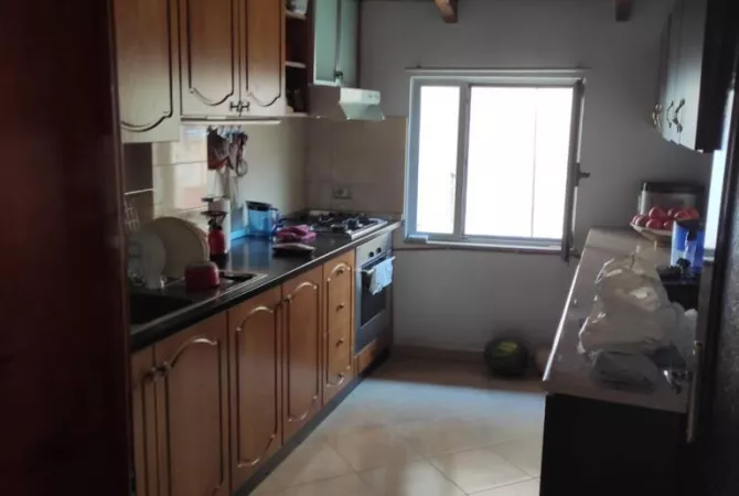 Private house for sale in Tirana 4+1, Furnished