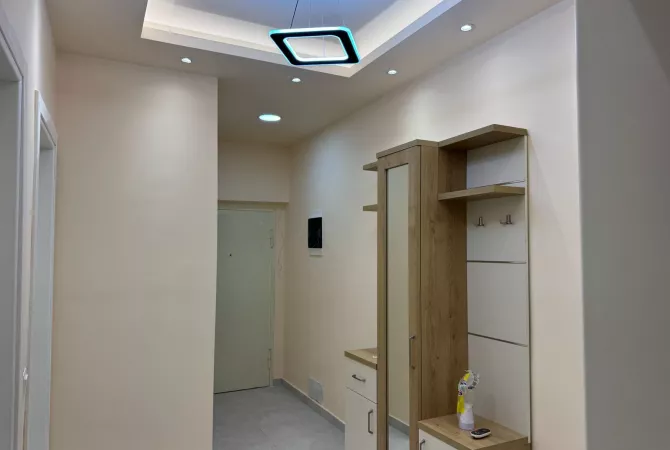 Shtepi me qera Apartament ne Tirane, 2+1, Mobilimi E mobiluar, Pagesa 600  Euro.