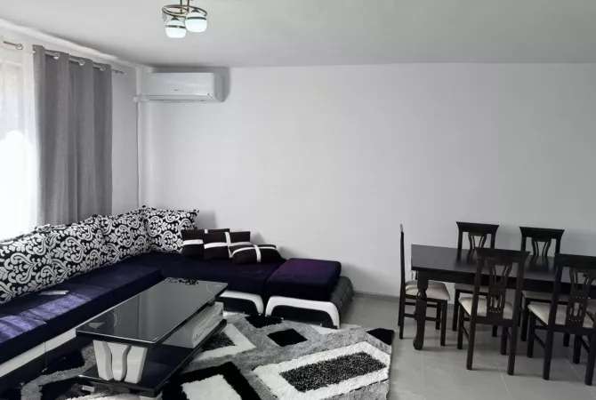Shtepi me qera Apartament ne Tirane, 2+1, Mobilimi E mobiluar, Pagesa 70,000  Leke.