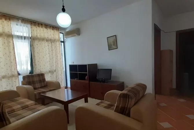 Shtepi me qera Apartament ne Tirane, 1+1, Mobilimi E mobiluar, Pagesa 600  Euro.