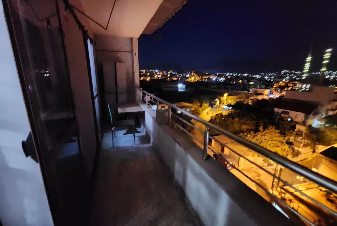 Shtepi me qera Apartament ne Tirane, 2+1, Mobilimi E mobiluar, Pagesa 40,000  Leke.