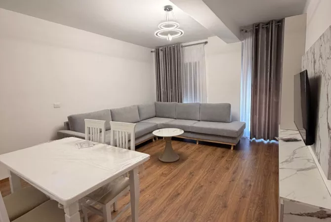 Shtepi me qera Apartament ne Tirane, 1+1, Mobilimi E mobiluar, Pagesa 70,000  Leke.